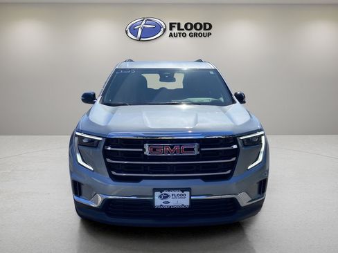 Used 2025 GMC Acadia Elevation w/ LPO, Floor Liner Package image 2