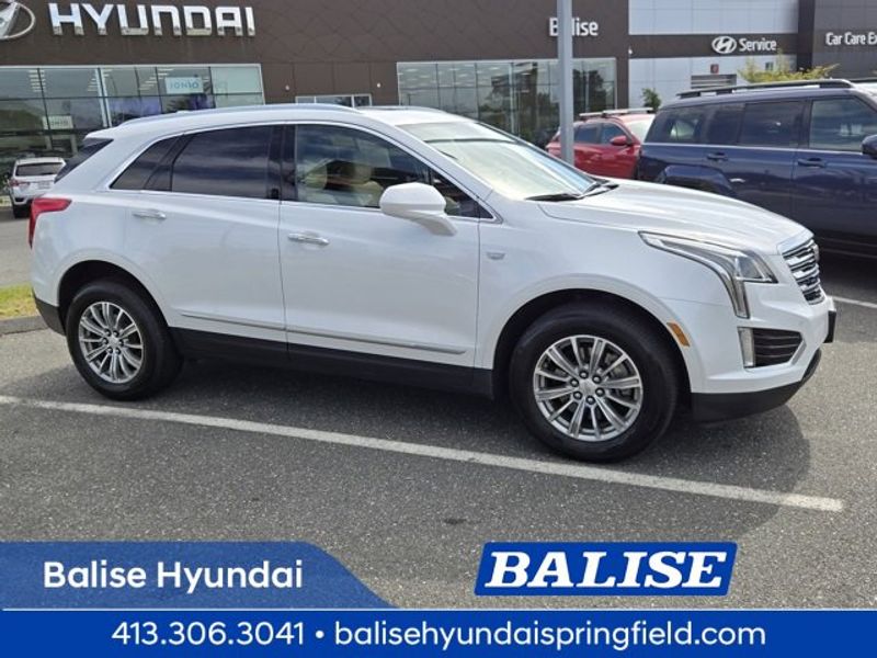 Used 2017 Cadillac XT5 Luxury w/ Driver Awareness Package image 1