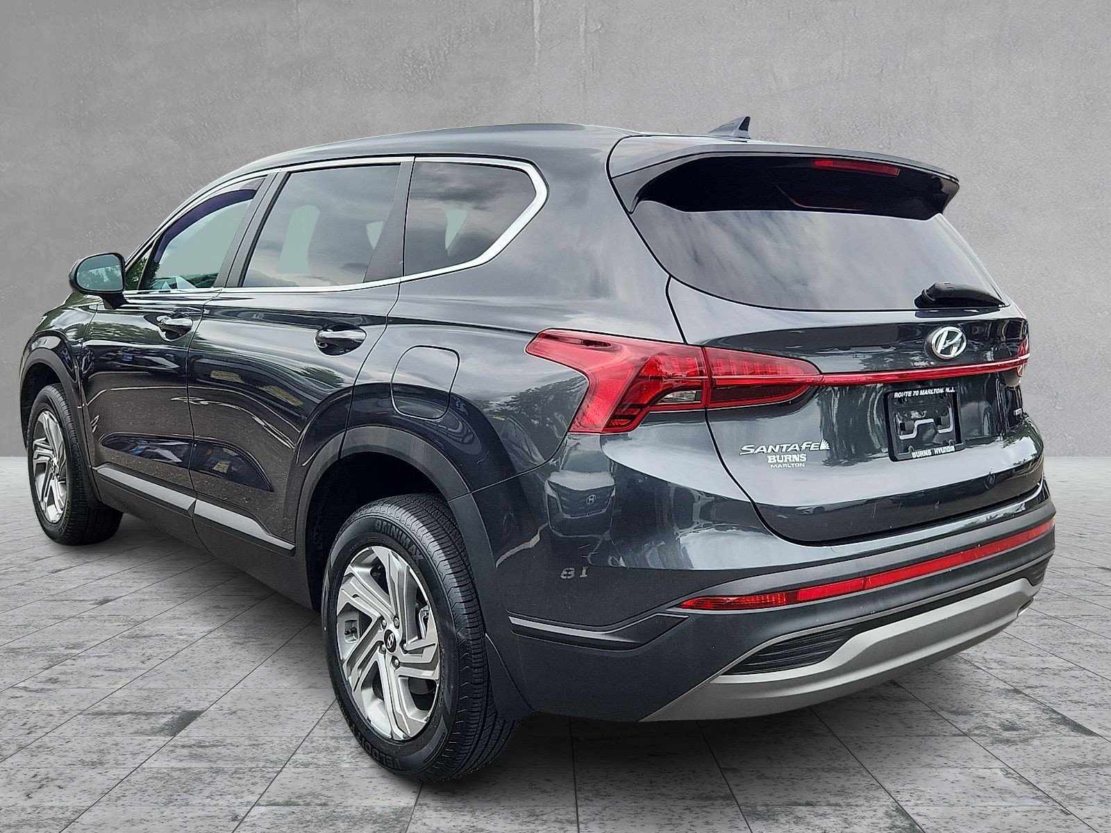 Certified 2023 Hyundai Santa Fe SE AWD/4WD image 4