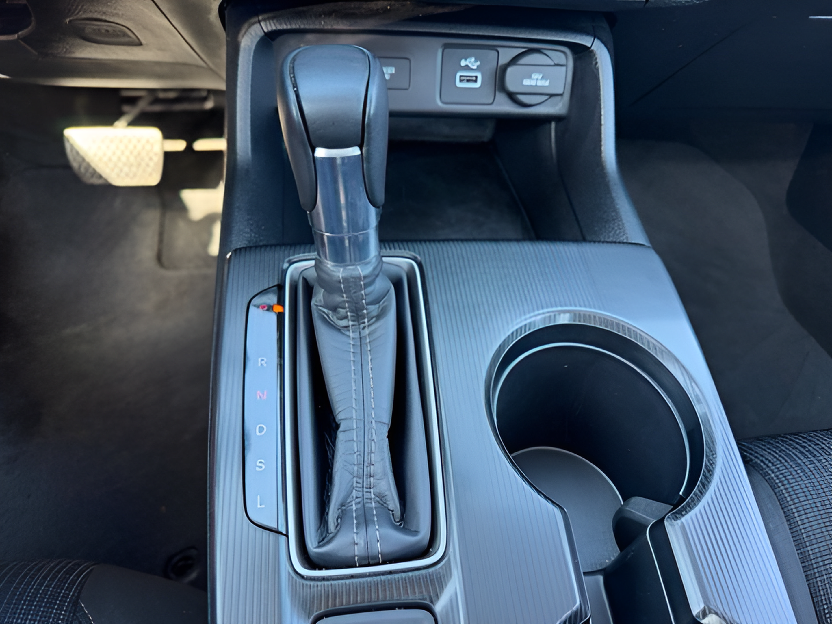 Used 2024 Honda Civic EX image 19