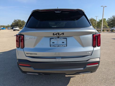 New 2026 Kia Sorento SX Prestige AWD/4WD image 6