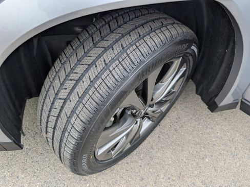 Used 2023 Lexus UX 250h F Sport image 21