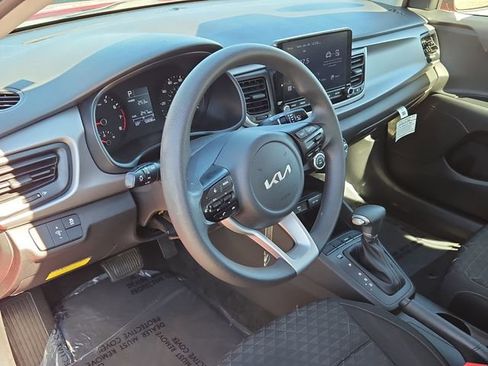 Used 2022 Kia Rio S image 14