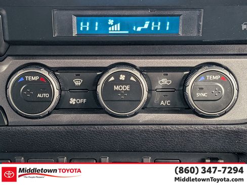 Certified 2023 Toyota Tacoma TRD Off-Road image 26