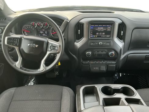 Used 2022 Chevrolet Silverado 1500 Custom Trail Boss w/ Safety Confidence Package image 10