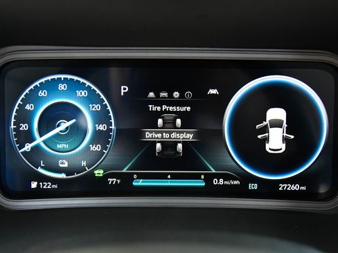 Used 2023 Hyundai Kona SE image 27