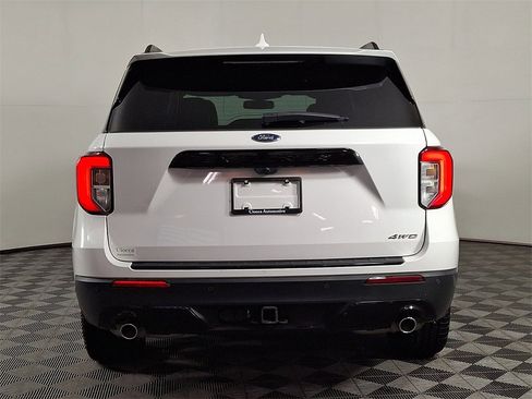 Used 2022 Ford Explorer ST-Line w/ Class IV Trailer Tow Package image 8