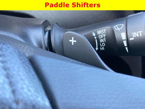 Used 2018 Toyota Corolla SE FWD image 28