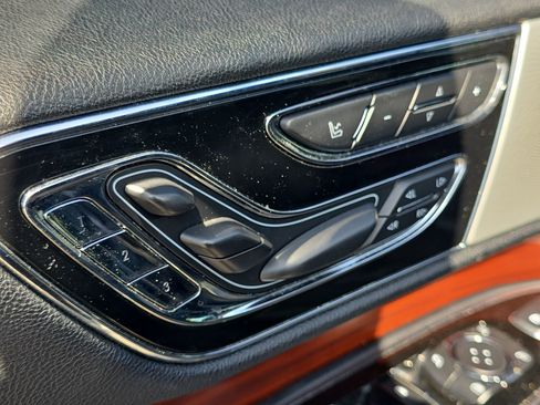 Used 2020 Lincoln Navigator Reserve w/ Luxury Package image 12