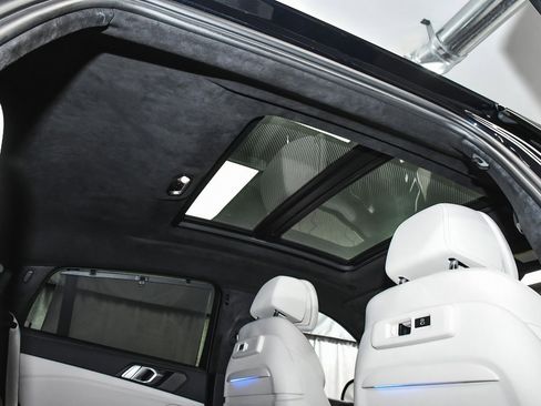 Used 2023 BMW X6 M50i w/ Executive Package image 74