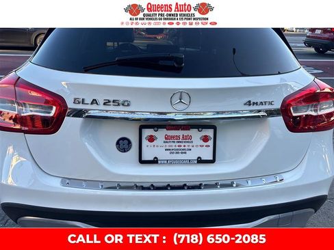 Used 2018 Mercedes-Benz GLA 250 4MATIC w/ Premium Package image 38