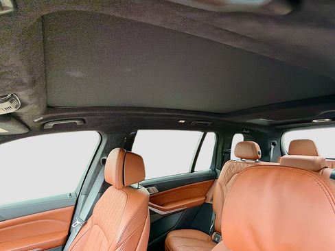 Certified 2023 BMW X7 M60i w/ Executive Package image 27