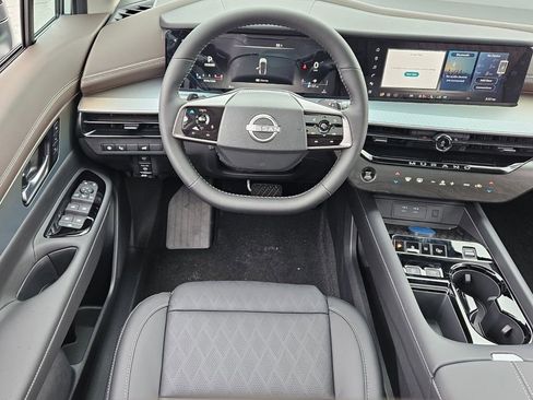 New 2026 Nissan Murano Platinum w/ Cargo Package AWD/4WD image 5