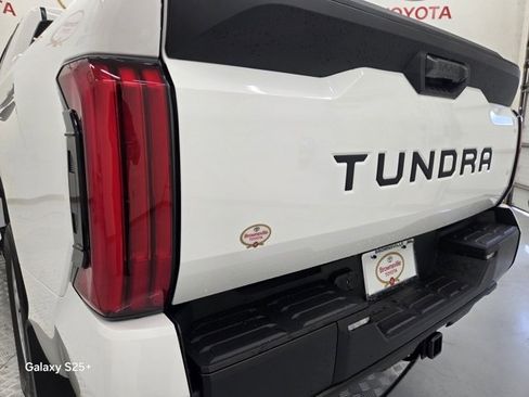 New 2026 Toyota Tundra SR image 21