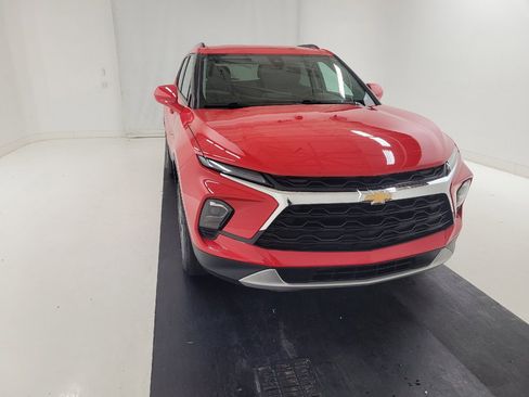 Used 2024 Chevrolet Blazer LT w/ Convenience Package FWD image 14