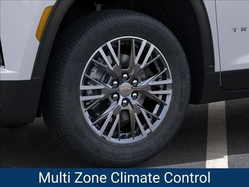 New 2026 Chevrolet Traverse LT image 10