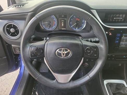 Used 2018 Toyota Corolla SE image 27