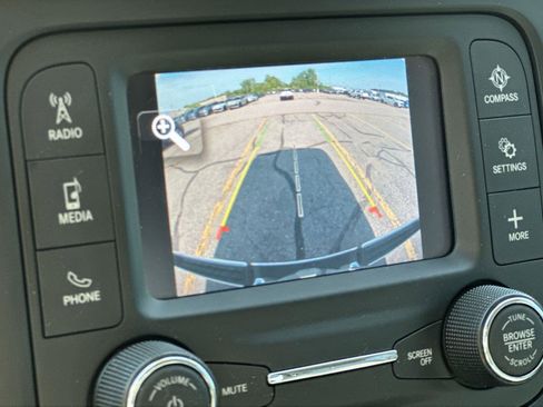 Used 2020 RAM 1500 Big Horn image 16