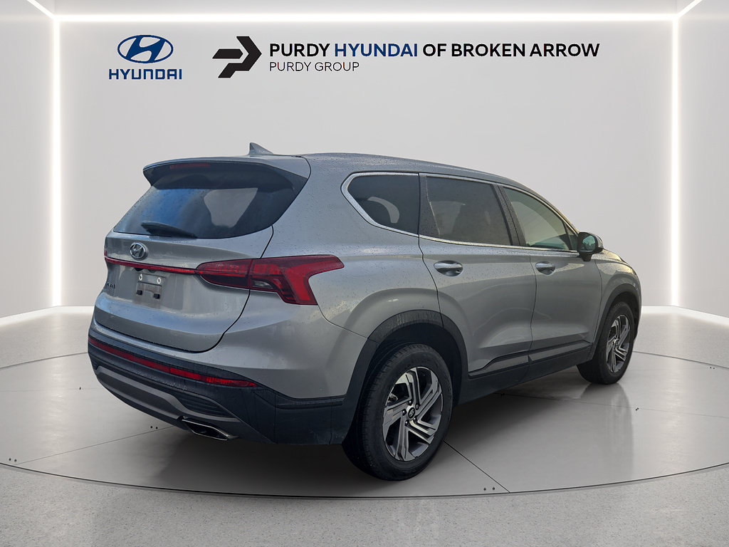 Certified 2023 Hyundai Santa Fe SE FWD image 3