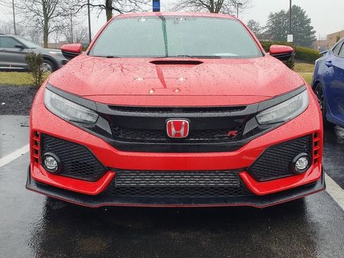 Used 2019 Honda Civic Type R image 2