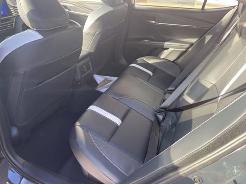 New 2026 Toyota Camry SE w/ Convenience Package image 10