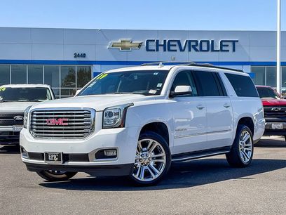Used 2019 GMC Yukon XL SLT w/ Premium Edition
