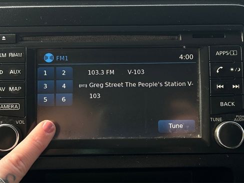 Used 2016 Nissan NV 2500 SV w/ Technology Package image 18