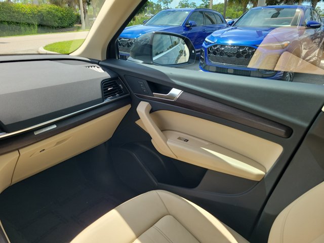 Certified 2022 Audi Q5 2.0T Premium AWD/4WD image 14