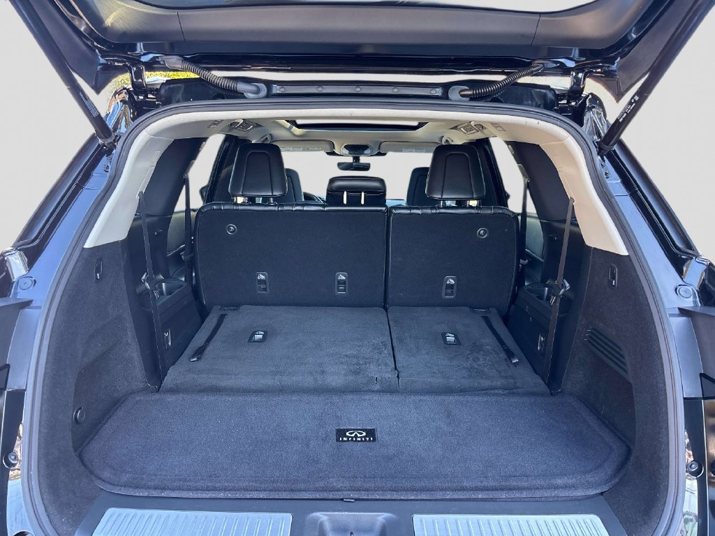 Used 2023 INFINITI QX60 Luxe w/ Performance Audio Package AWD/4WD image 19
