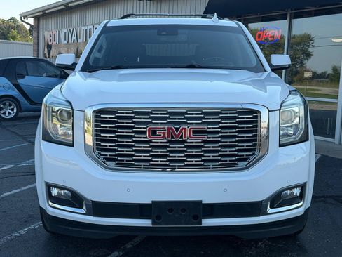 Used 2018 GMC Yukon Denali AWD/4WD image 8