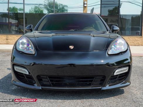Used 2013 Porsche Panamera GTS AWD/4WD image 2