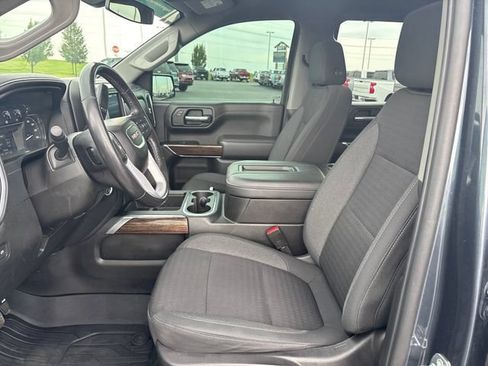 Certified 2021 GMC Sierra 1500 Elevation w/ LPO, Elevation Black Package AWD/4WD image 9