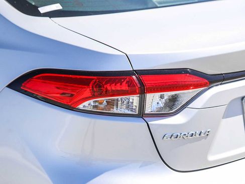 Certified 2024 Toyota Corolla LE image 10