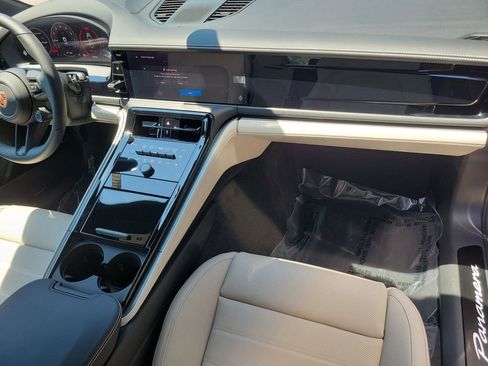 New 2025 Porsche Panamera image 19