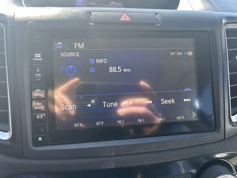 Used 2016 Honda CR-V EX image 16