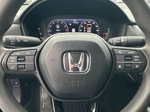 Certified 2025 Honda Accord SE image 22