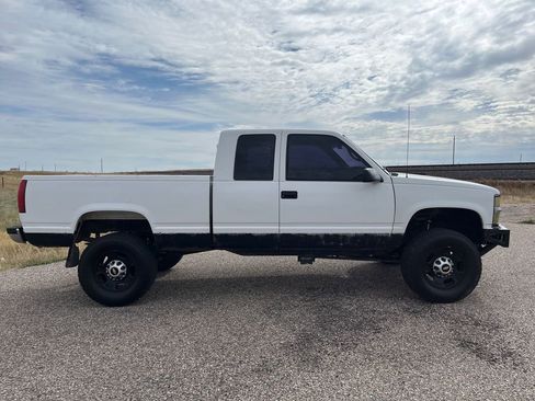 Used 1997 Chevrolet Silverado 2500 4x4 Extended Cab image 6