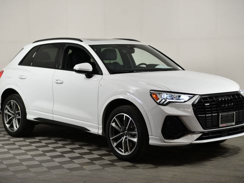 Used 2023 Audi Q3 2.0T Premium Plus image 6