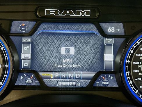 Used 2022 RAM 1500 Limited AWD/4WD image 15