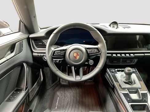 Certified 2026 Porsche 911 GT3 RWD image 24
