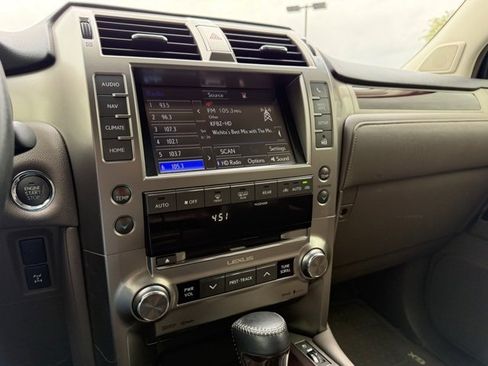Used 2015 Lexus GX 460 460 image 25