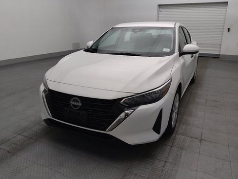 Used 2024 Nissan Sentra S FWD image 15