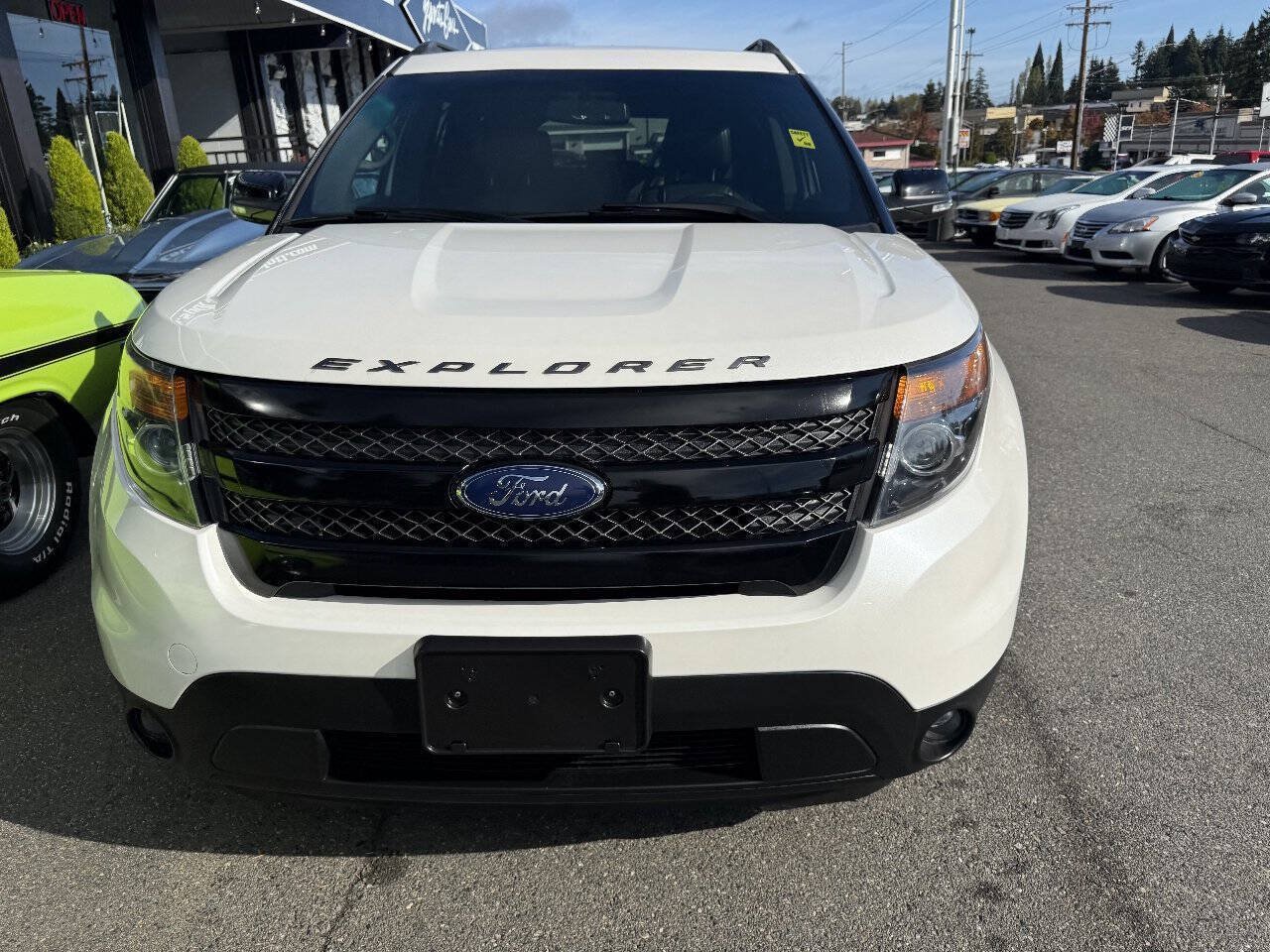 Used 2014 Ford Explorer Sport AWD/4WD image 2