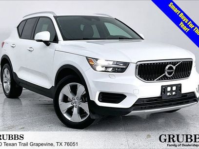 Certified 2022 Volvo XC40 T4 Momentum