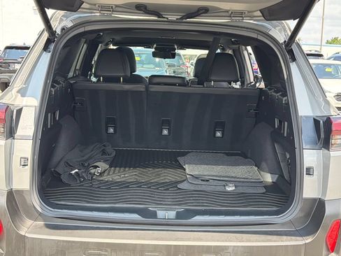 Certified 2026 Subaru Outback Touring AWD/4WD image 12