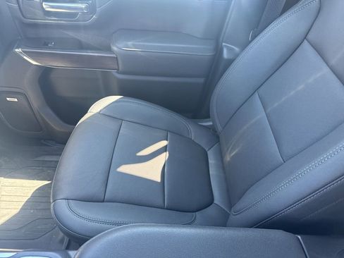 Used 2023 GMC Sierra 2500 SLT w/ SLT Premium Package image 8