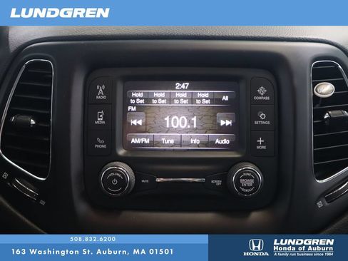 Used 2018 Jeep Compass Latitude AWD/4WD image 20