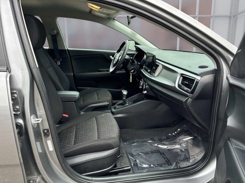 Used 2021 Kia Rio S FWD image 9