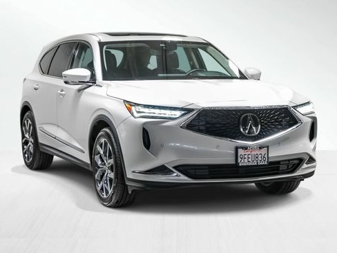 Used 2023 Acura MDX FWD w/ Technology Package image 6