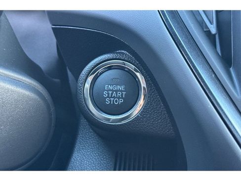 Used 2026 Subaru Crosstrek 2.0i Premium AWD/4WD image 22